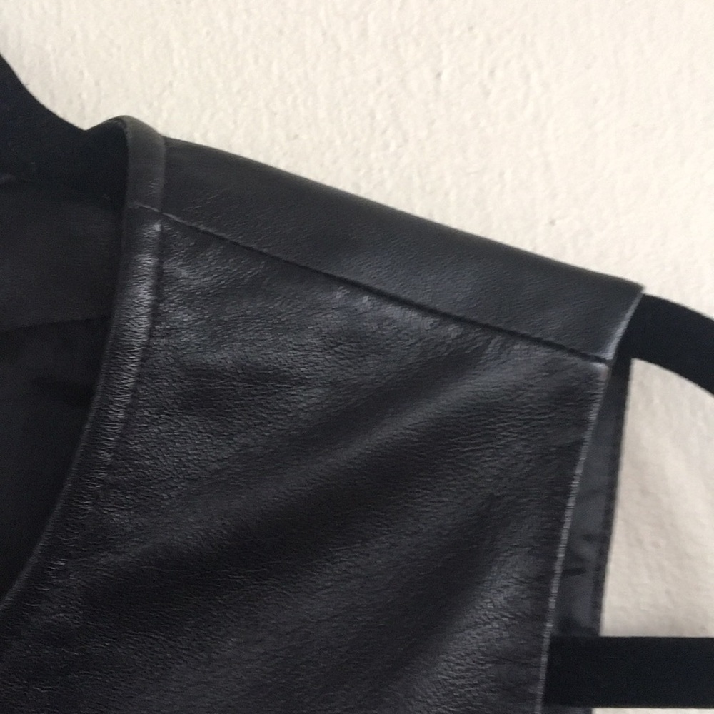 Talbots Black Leather Sleeveless Zip Vest - Picture 8 of 8